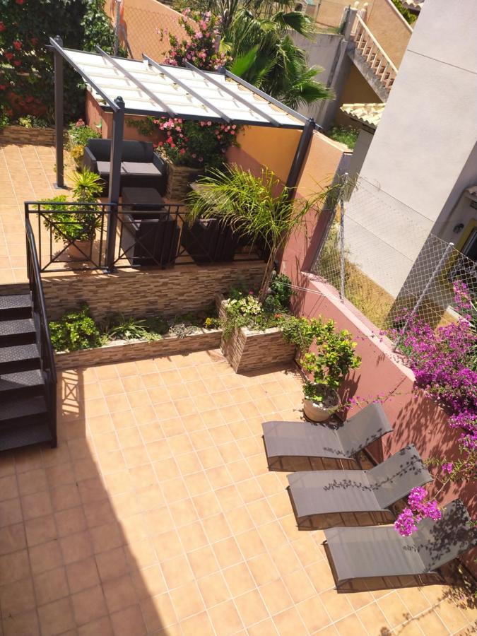 3 Bdr House Near La Zenia Private Lounge Terraces, Fire Places, Bbq, Kitchen, Parking オリウエラ エクステリア 写真