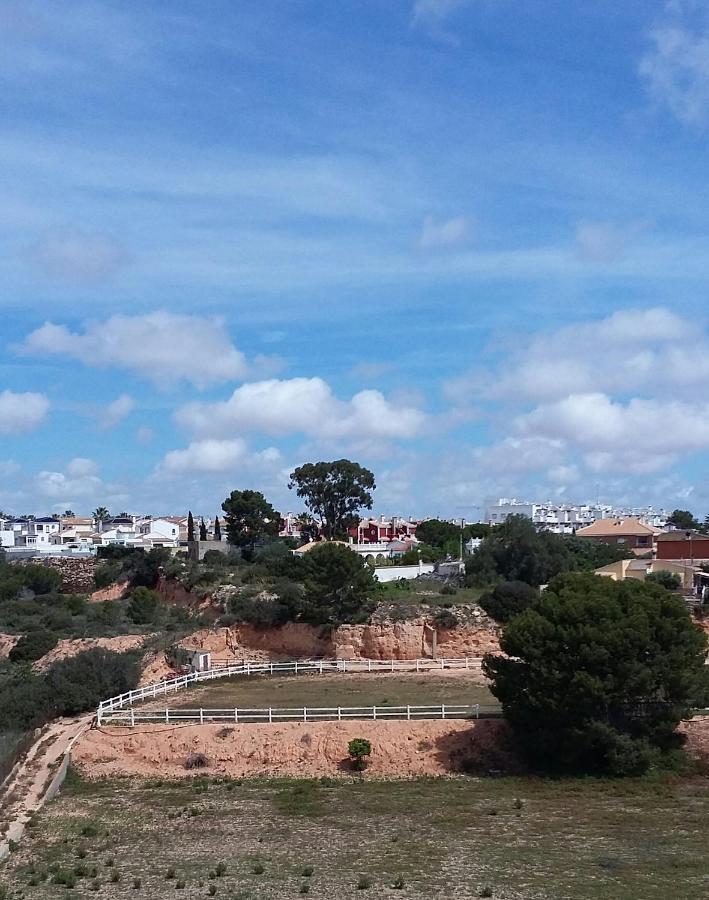 3 Bdr House Near La Zenia Private Lounge Terraces, Fire Places, Bbq, Kitchen, Parking オリウエラ エクステリア 写真